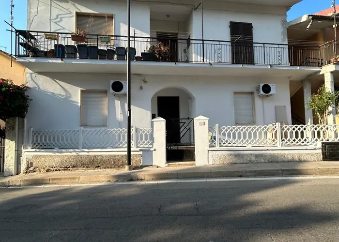 Adelina House Holiday home